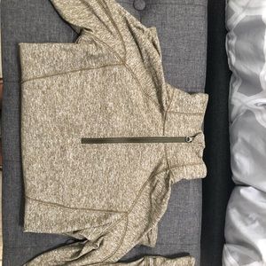 Green pullover lululemon long sleeve